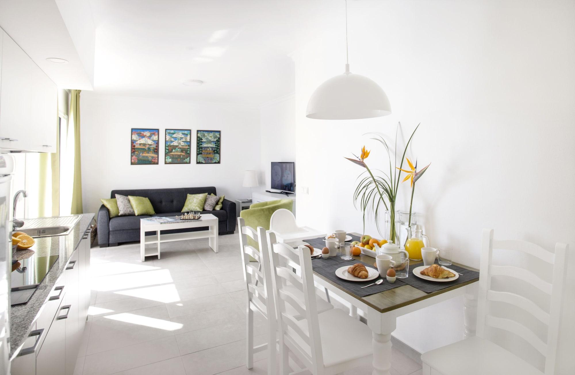 Apartamentos El Guarapo Costa Teguise Bagian luar foto