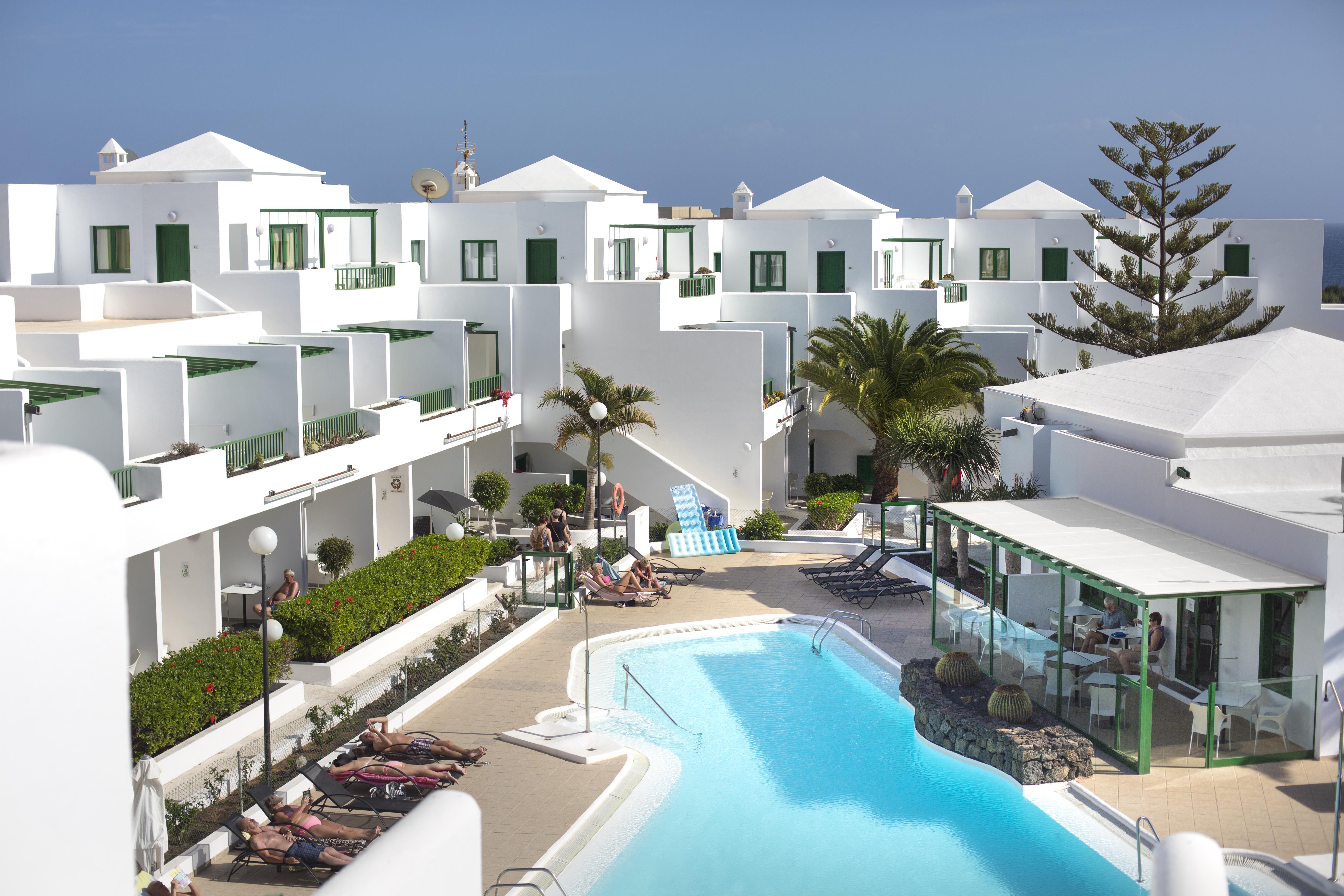 Apartamentos El Guarapo Costa Teguise Bagian luar foto