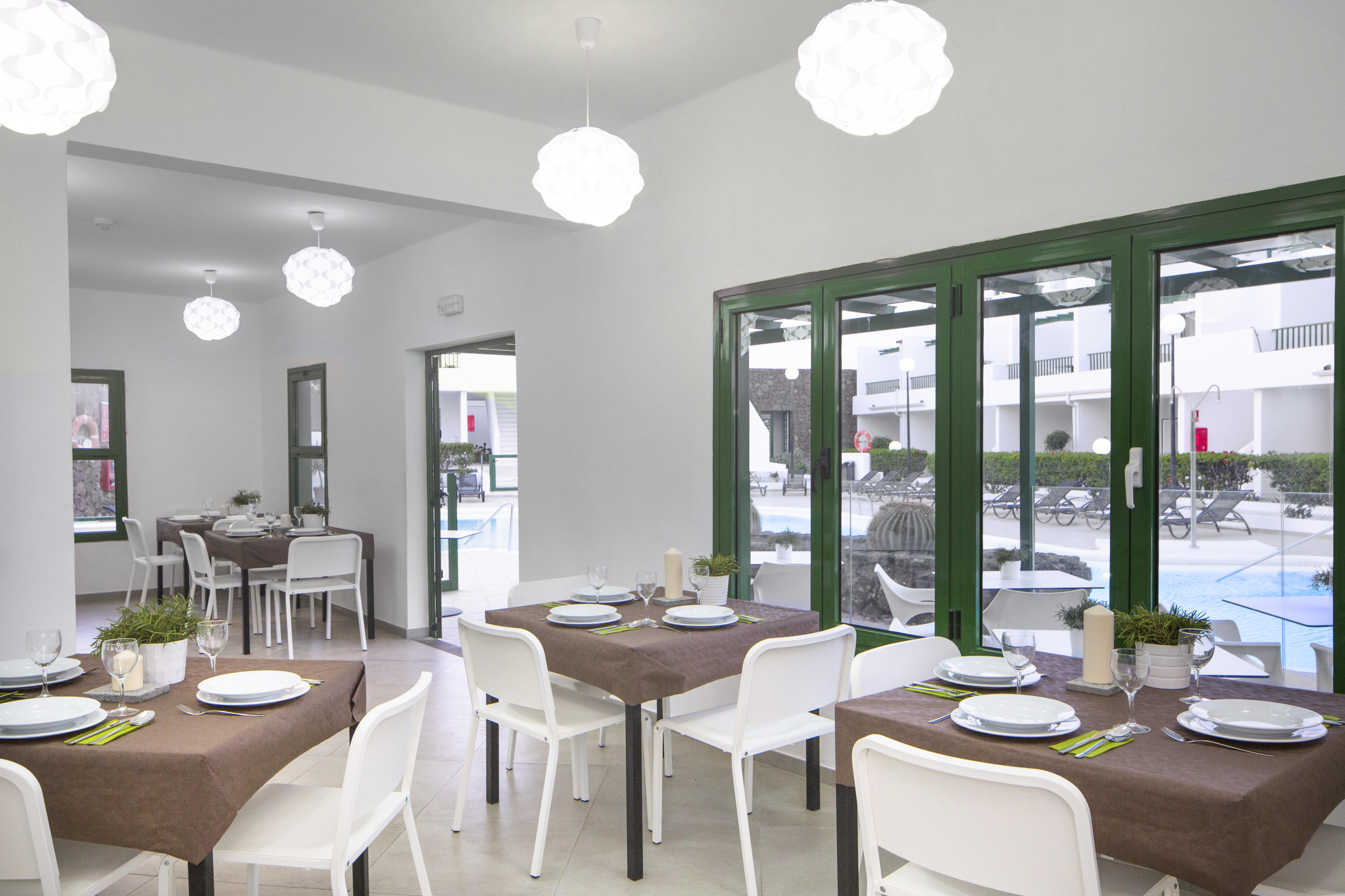 Apartamentos El Guarapo Costa Teguise Bagian luar foto