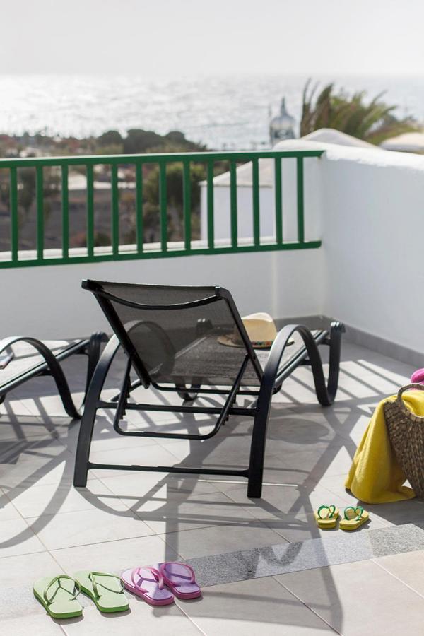 Apartamentos El Guarapo Costa Teguise Bagian luar foto