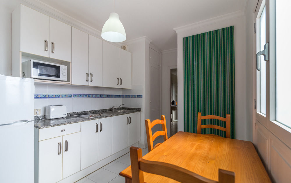 Apartamentos El Guarapo Costa Teguise Bagian luar foto