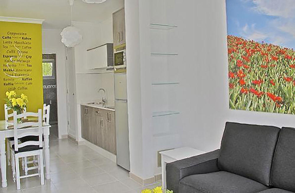 Apartamentos El Guarapo Costa Teguise Bagian luar foto